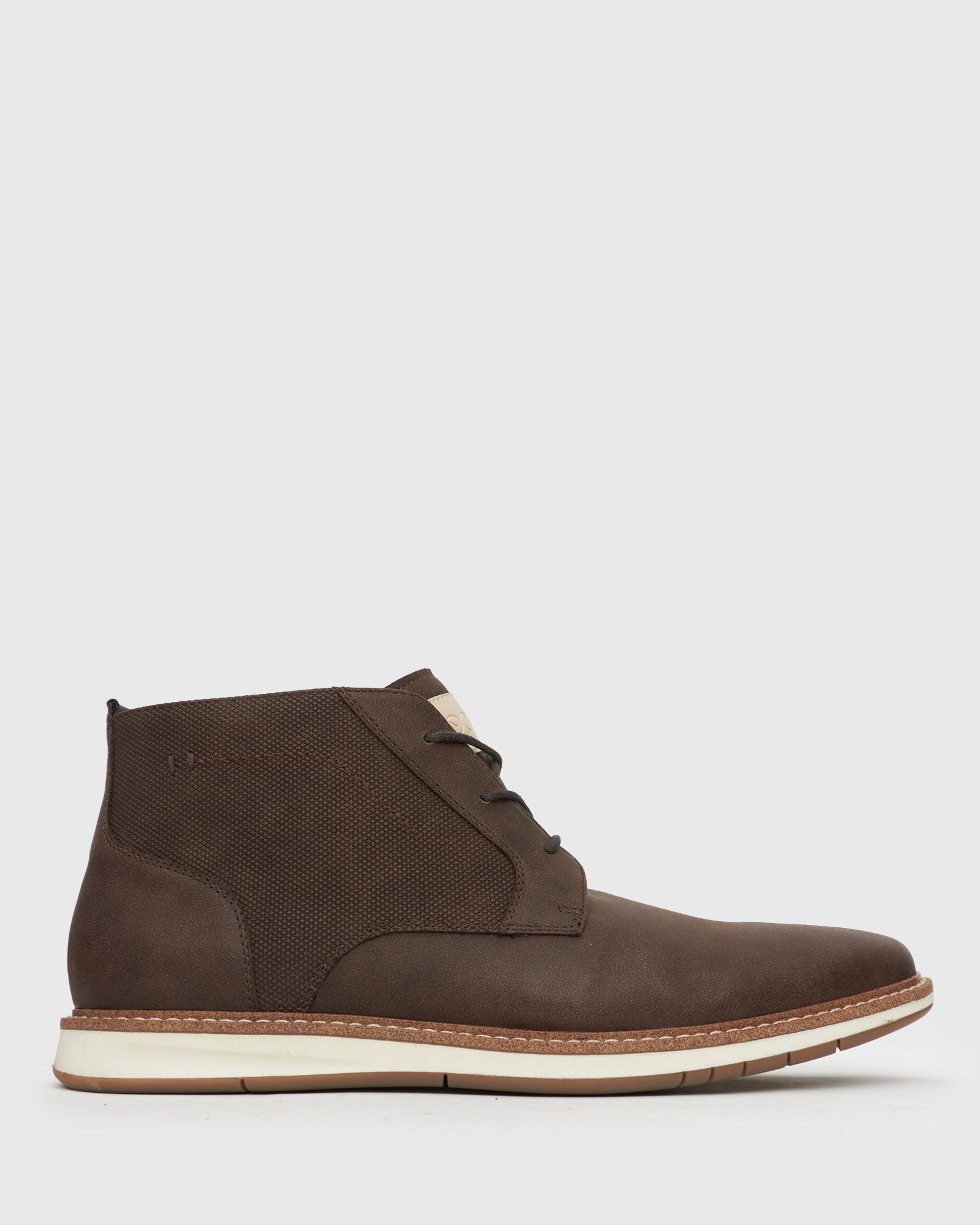 RYLAND Casual Chukka Boots