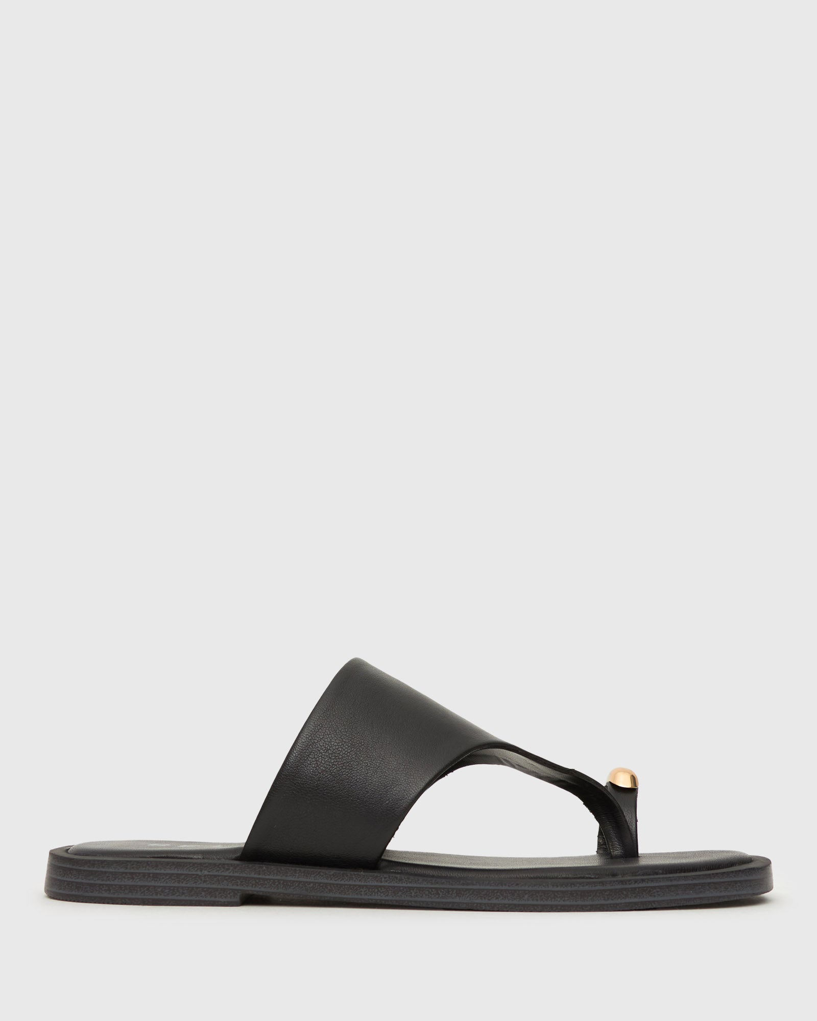 DOLPHIN Leather Thong Sandals
