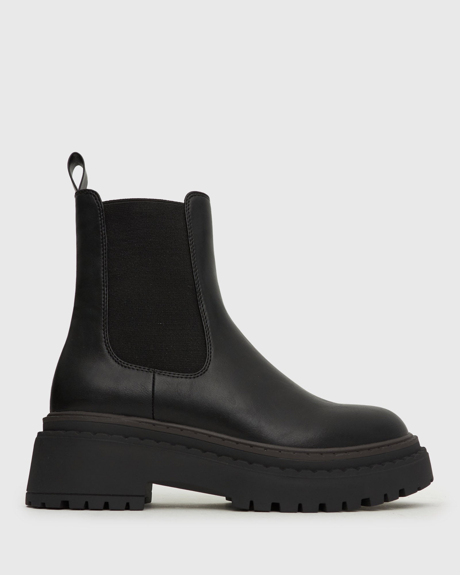 PRE-ORDER RIVER Chunky Chelsea Boots