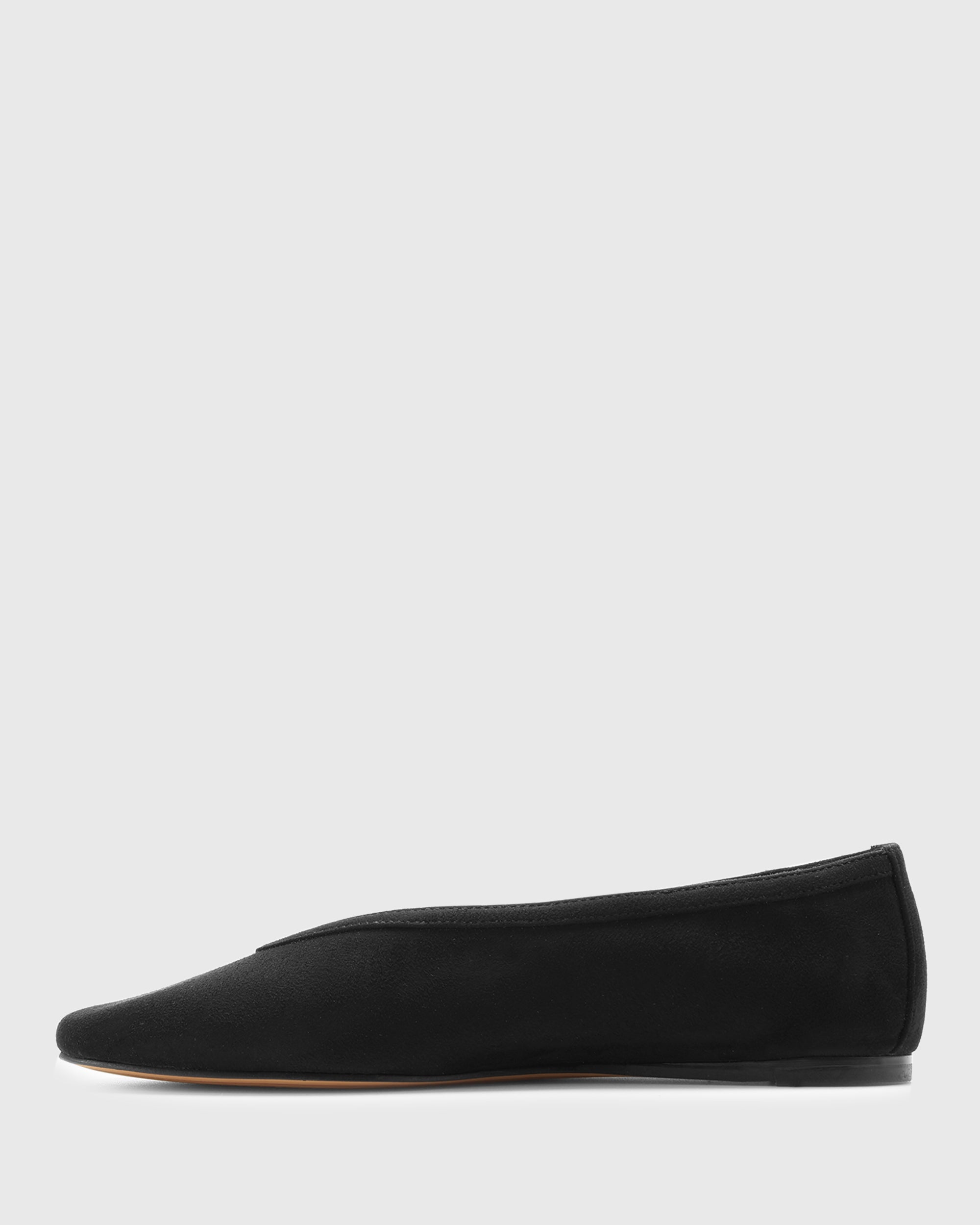 PRE-ORDER LENNOX Round Toe Ballet Flats