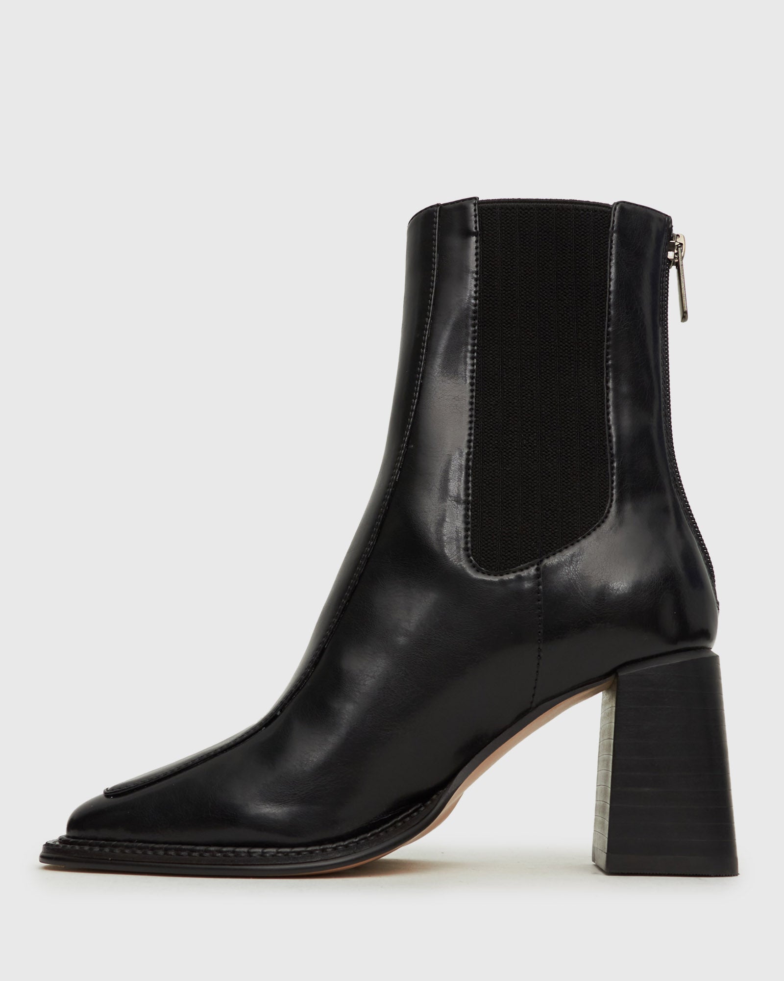 PRE-ORDER DOWNTOWN Block Heel Chelsea Boots